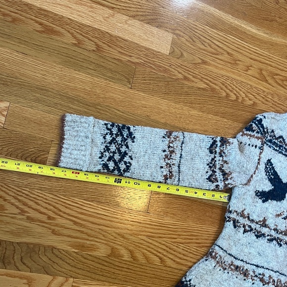 Anthropologie x Pilcro Long-Sleeve Mock-Neck Bird Sweater Size XS NWT - Picture 9 of 15